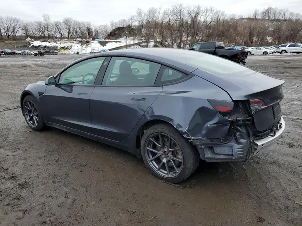 5YJ3E1EB1MF974107 2021 TESLA MODEL 3 - Image 2