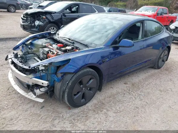 5YJ3E1EB1MF974477 2021 TESLA MODEL 3 - Image 2