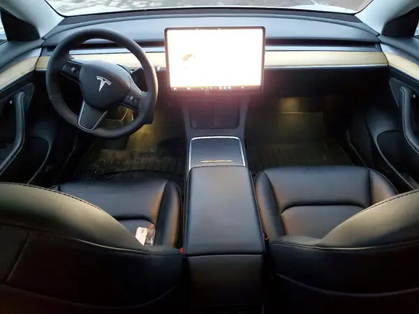 5YJ3E1EB1MF983471 2021 TESLA MODEL 3 - Image 8