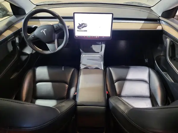 5YJ3E1EB1MF988024 2021 TESLA MODEL 3 - Image 8