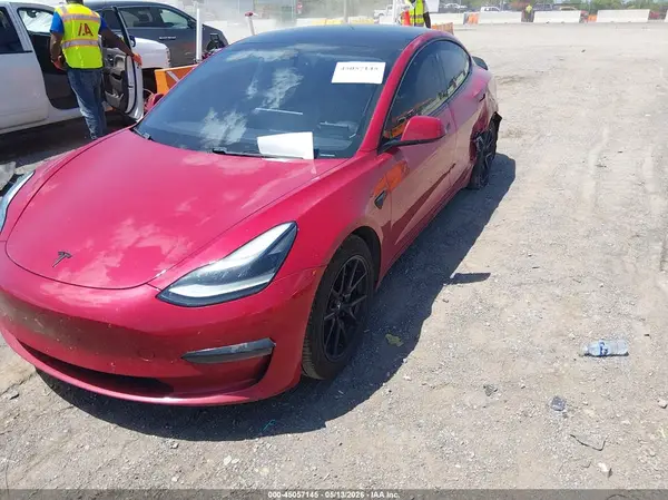5YJ3E1EB1MF990050 2021 TESLA MODEL 3 - Image 2