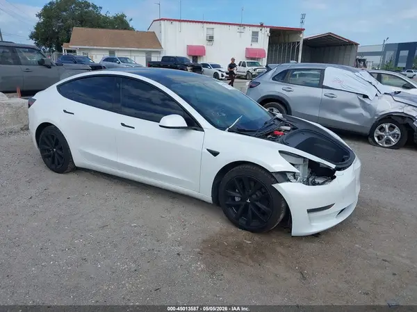 5YJ3E1EB1MF990436 2021 TESLA MODEL 3