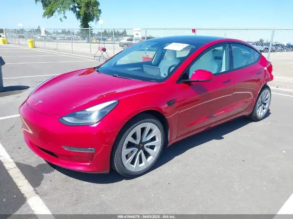 5YJ3E1EB1MF997208 2021 TESLA MODEL 3 - Image 2