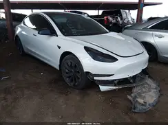 5YJ3E1EB1MF998052 2021 TESLA MODEL 3