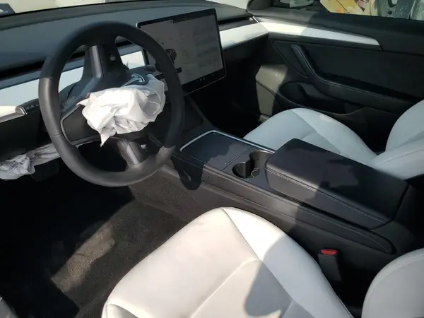 5YJ3E1EB1NF102835 2022 TESLA MODEL 3 - Image 8