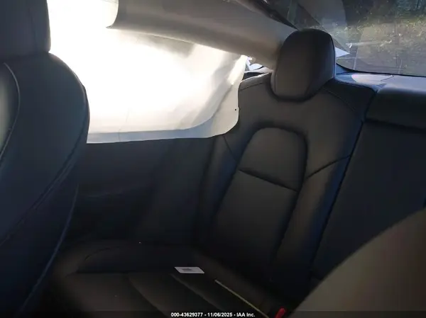 5YJ3E1EB1NF106688 2022 TESLA MODEL 3 - Image 8