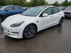 5YJ3E1EB1NF110885 2022 TESLA MODEL 3