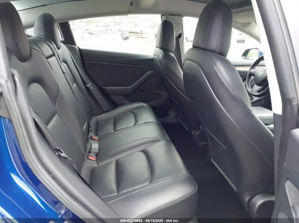 5YJ3E1EB1NF115049 2022 TESLA MODEL 3 - Image 8
