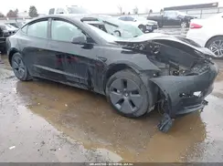 5YJ3E1EB1NF118792 2022 TESLA MODEL 3