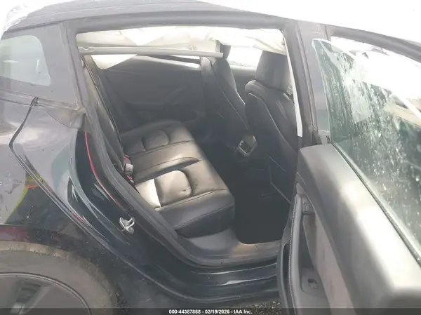 5YJ3E1EB1NF118792 2022 TESLA MODEL 3 - Image 8