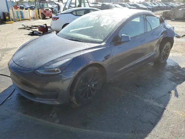5YJ3E1EB1NF125192 2022 TESLA MODEL 3 - Image 1