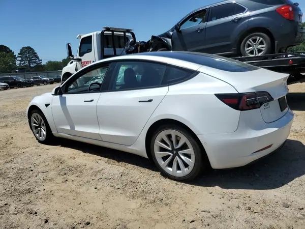 5YJ3E1EB1NF127301 2022 TESLA MODEL 3 - Image 2