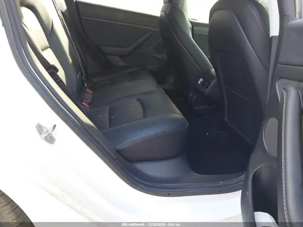 5YJ3E1EB1NF129291 2022 TESLA MODEL 3 - Image 8