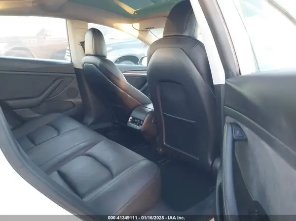 5YJ3E1EB1NF129310 2022 TESLA MODEL 3 - Image 8