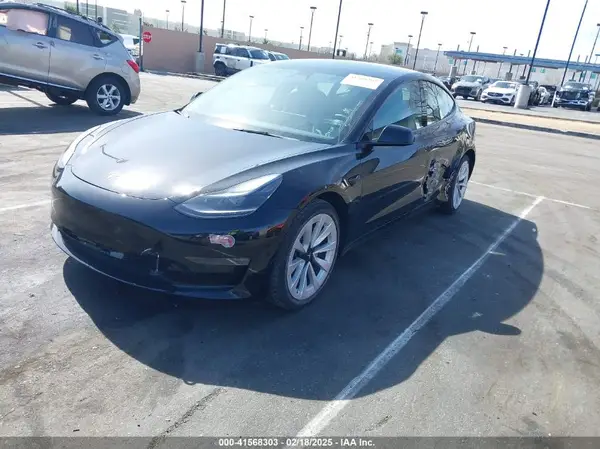 5YJ3E1EB1NF133356 2022 TESLA MODEL 3 - Image 2