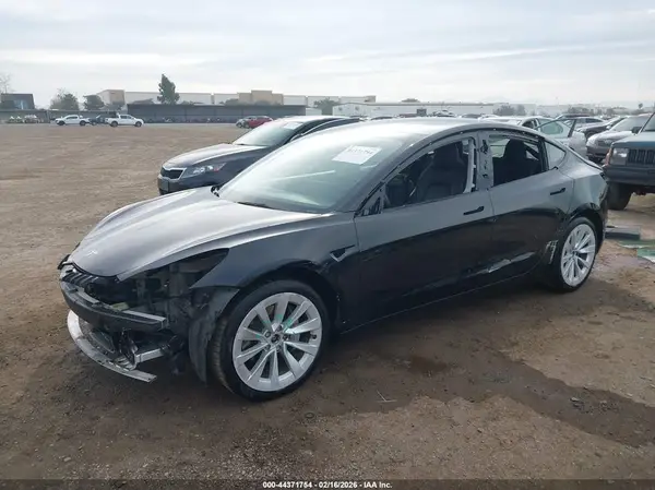 5YJ3E1EB1NF133969 2022 TESLA MODEL 3 - Image 2
