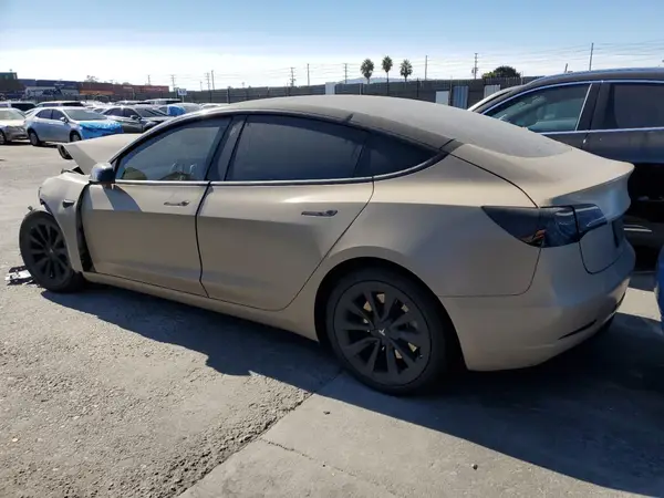 5YJ3E1EB1NF135334 2022 TESLA MODEL 3 - Image 2