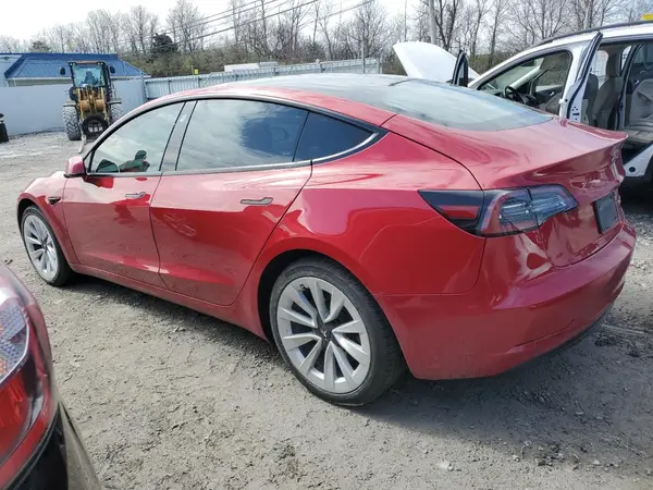 5YJ3E1EB1NF135544 2022 TESLA MODEL 3 - Image 2