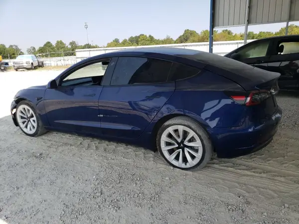 5YJ3E1EB1NF142834 2022 TESLA MODEL 3 - Image 2