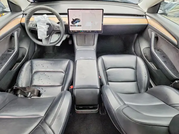 5YJ3E1EB1NF143286 2022 TESLA MODEL 3 - Image 8