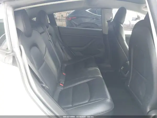 5YJ3E1EB1NF143580 2022 TESLA MODEL 3 - Image 8