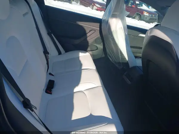 5YJ3E1EB1NF152067 2022 TESLA MODEL 3 - Image 8