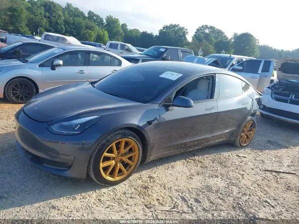 5YJ3E1EB1NF154191 2022 TESLA MODEL 3 - Image 2