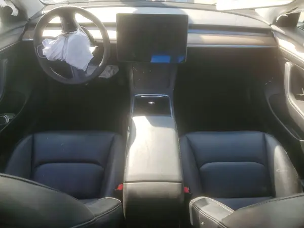 5YJ3E1EB1NF156037 2022 TESLA MODEL 3 - Image 8
