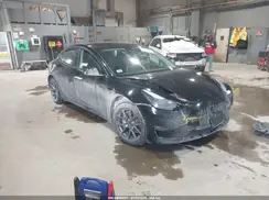 5YJ3E1EB1NF160511 2022 TESLA MODEL 3