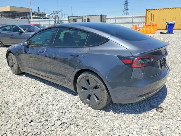 5YJ3E1EB1NF164431 2022 TESLA MODEL 3 - Image 2