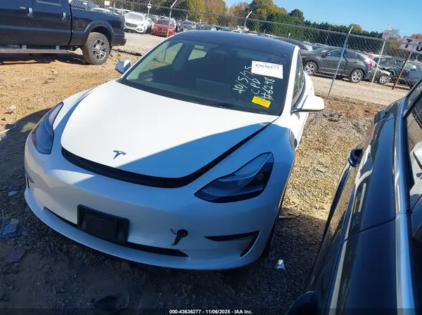 5YJ3E1EB1NF172979 2022 TESLA MODEL 3 - Image 2