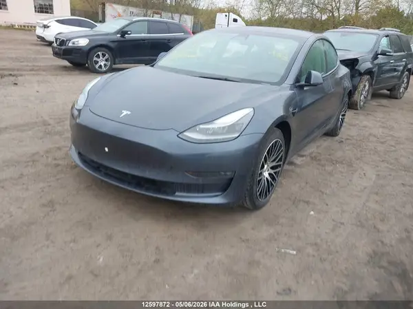 5YJ3E1EB1NF174361 2022 TESLA MODEL 3 - Image 2