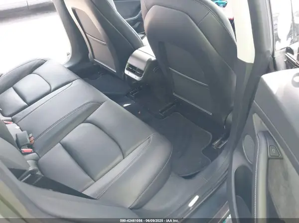 5YJ3E1EB1NF176739 2022 TESLA MODEL 3 - Image 8