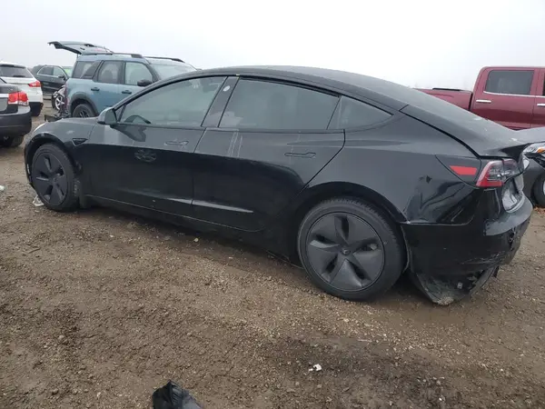 5YJ3E1EB1NF178815 2022 TESLA MODEL 3 - Image 2
