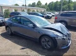 5YJ3E1EB1NF179284 2022 TESLA MODEL 3