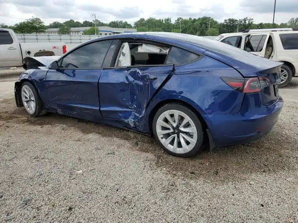 5YJ3E1EB1NF187563 2022 TESLA MODEL 3 - Image 2