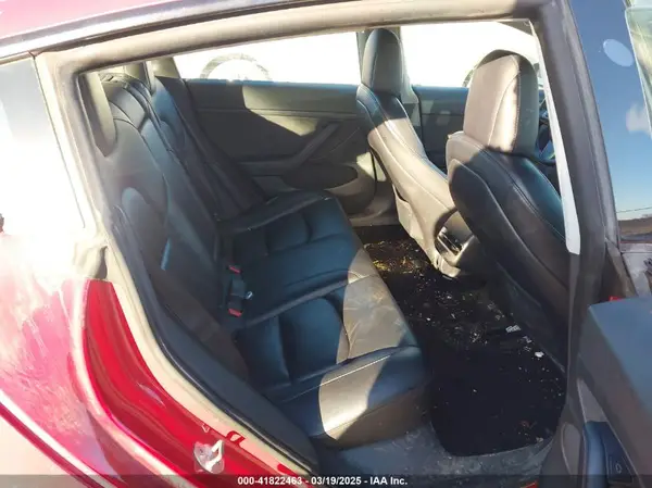 5YJ3E1EB1NF189751 2022 TESLA MODEL 3 - Image 8