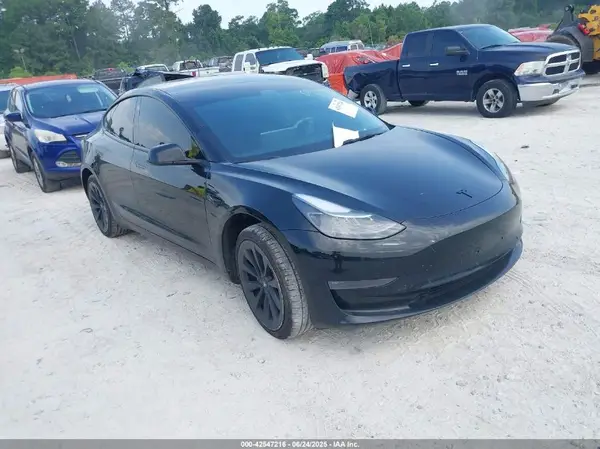 5YJ3E1EB1NF190415 2022 TESLA MODEL 3 - Image 1