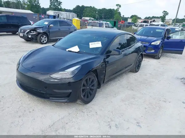 5YJ3E1EB1NF190415 2022 TESLA MODEL 3 - Image 2