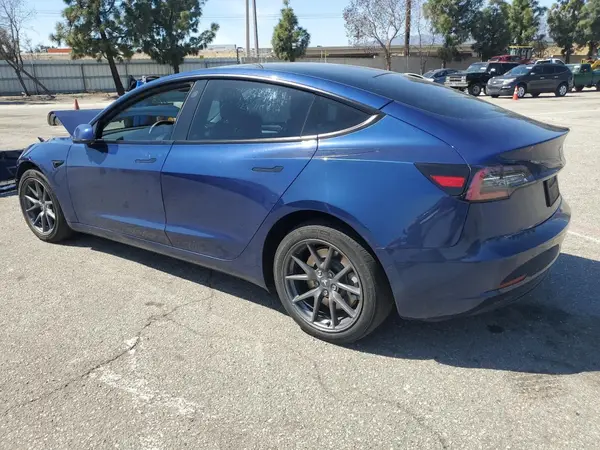 5YJ3E1EB1NF190916 2022 TESLA MODEL 3 - Image 2