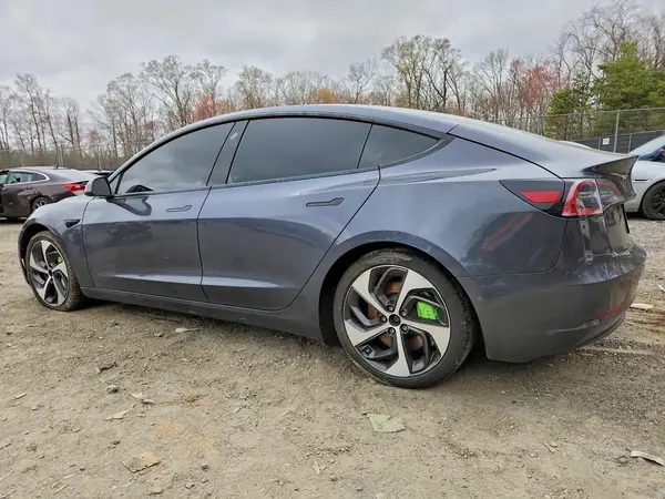 5YJ3E1EB1NF192388 2022 TESLA MODEL 3 - Image 2