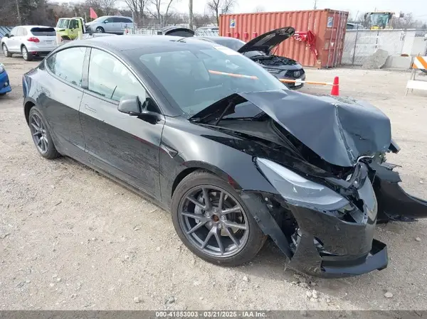 5YJ3E1EB1NF193766 2022 TESLA MODEL 3 - Image 1