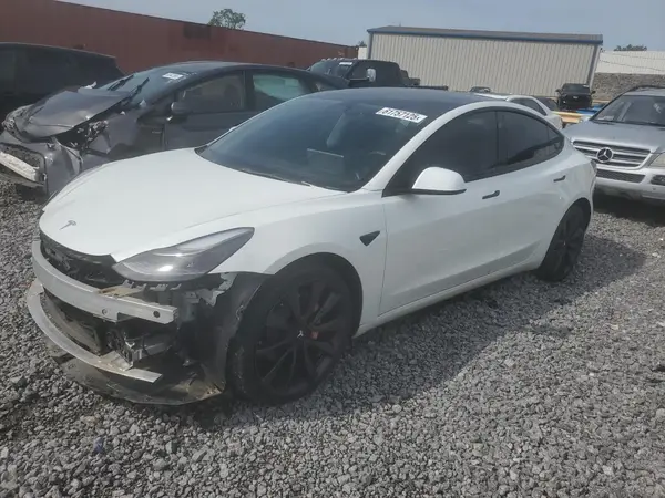 5YJ3E1EB1NF194688 2022 TESLA MODEL 3 - Image 1