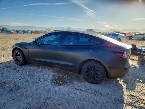 5YJ3E1EB1NF195291 2022 TESLA MODEL 3 - Image 2