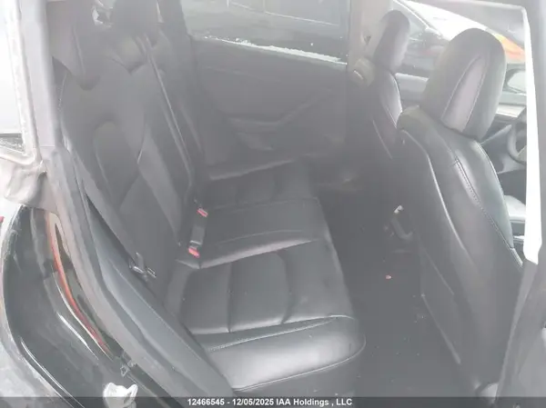 5YJ3E1EB1NF198417 2022 TESLA MODEL 3 - Image 8