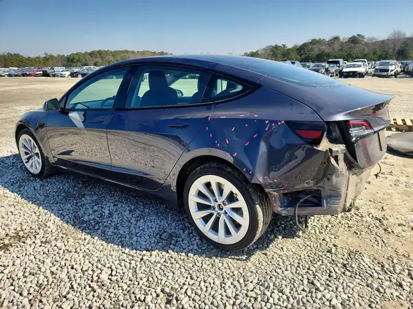 5YJ3E1EB1NF201008 2022 TESLA MODEL 3 - Image 2