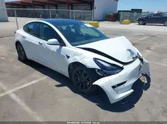 5YJ3E1EB1NF202739 2022 TESLA MODEL 3