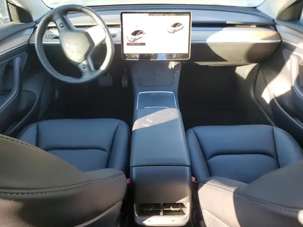 5YJ3E1EB1NF228144 2022 TESLA MODEL 3 - Image 8