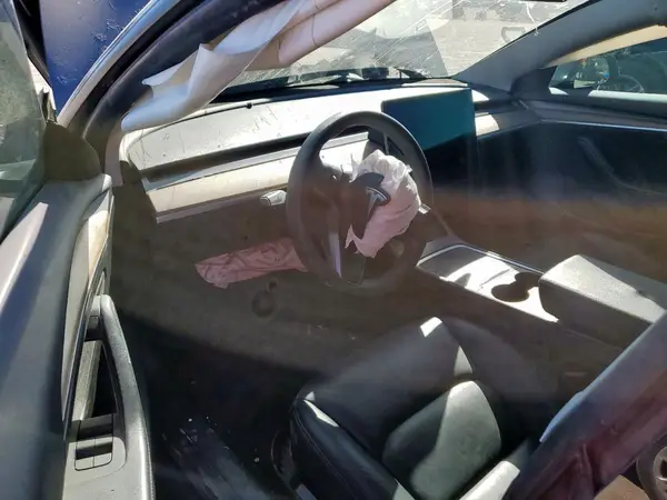 5YJ3E1EB1NF233912 2022 TESLA MODEL 3 - Image 8