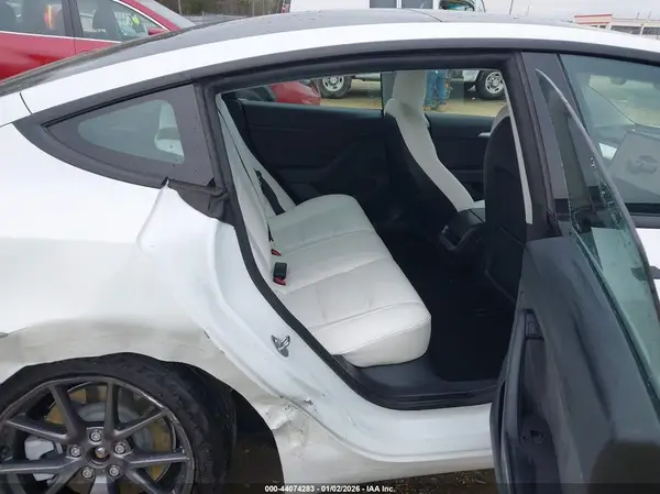 5YJ3E1EB1NF234946 2022 TESLA MODEL 3 - Image 8